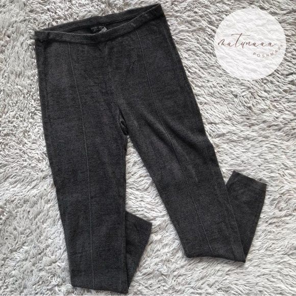 Barefoot Dreams CozyChic Ultra Lite Seamed Legging in Carbon L - Picture 2 of 4